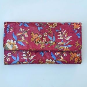 Tahari foral wallet royal flush